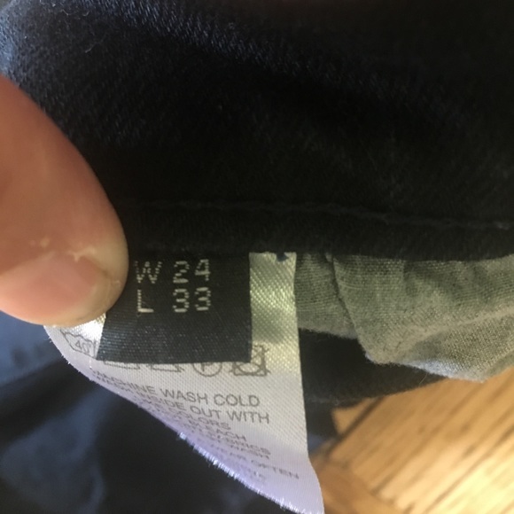 Recession Denim - Picture 4 of 4