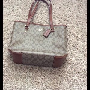 Tan and Caramel Coach Signature purse
