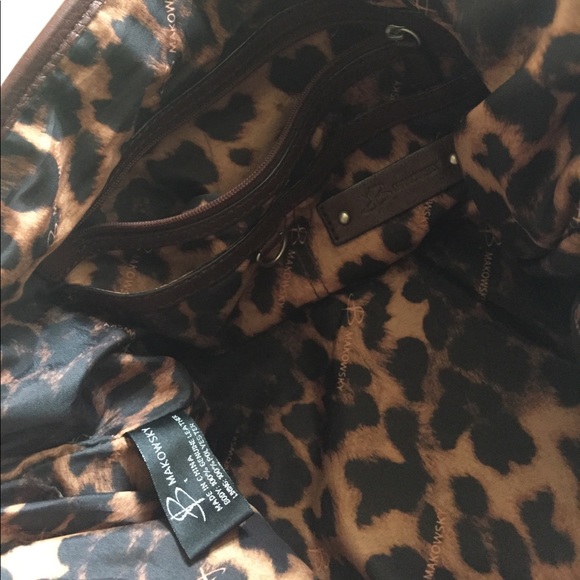 B. Makowsky Shoulder Bag - Picture 4 of 4