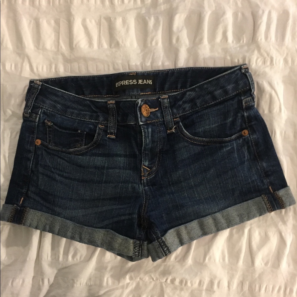 Express jean shorts. 0