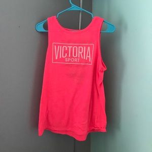 Victoria sport tank top
