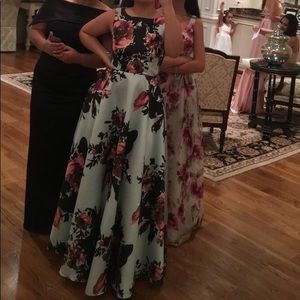 Betsy&Adam Light Blue Floral Gown W Pockets