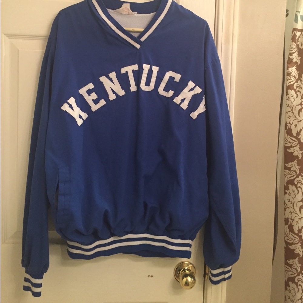 Kentucky wildcats blue sweatshirt. Men's size XL