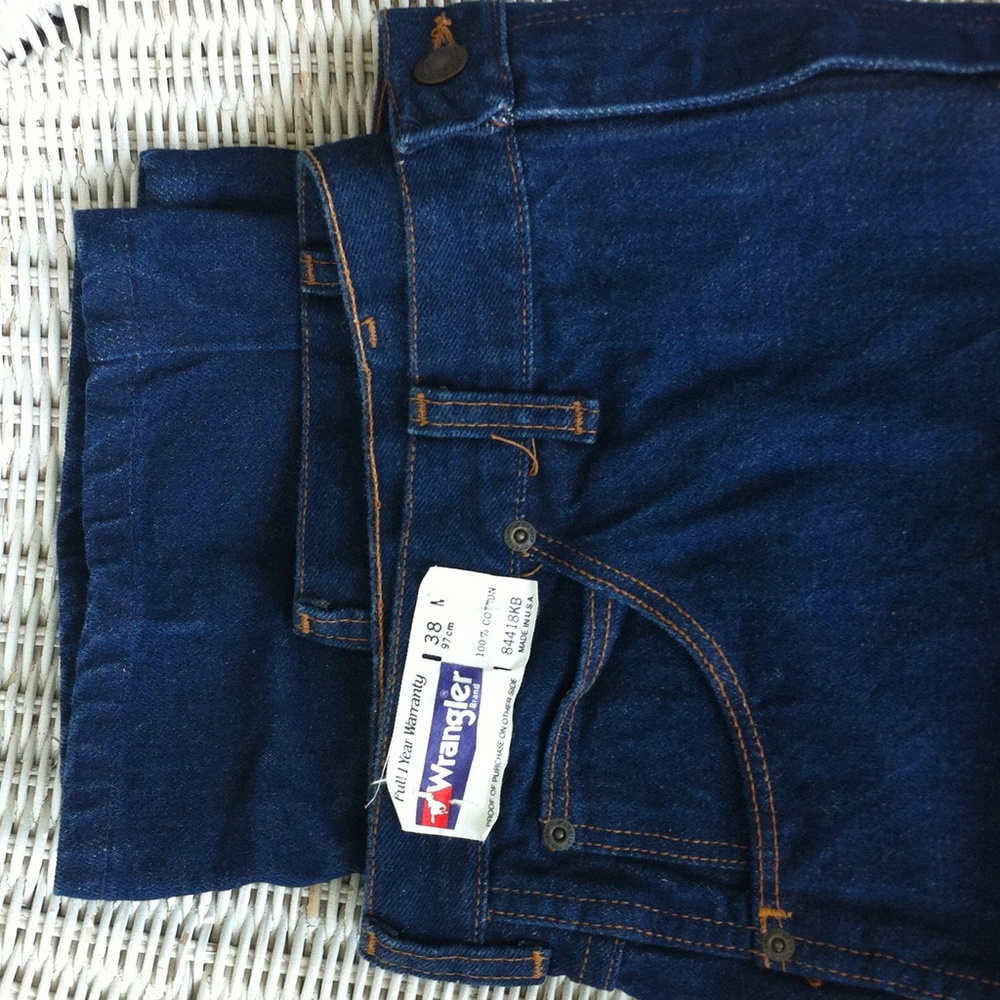 Men's Wrangler Jeans. NWT 38w slim fit