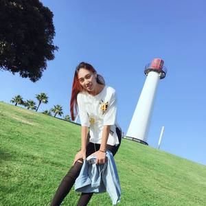 Meet your Posher, Catherine