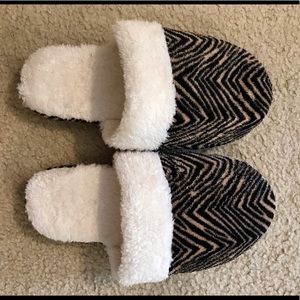 Tiger print slippers