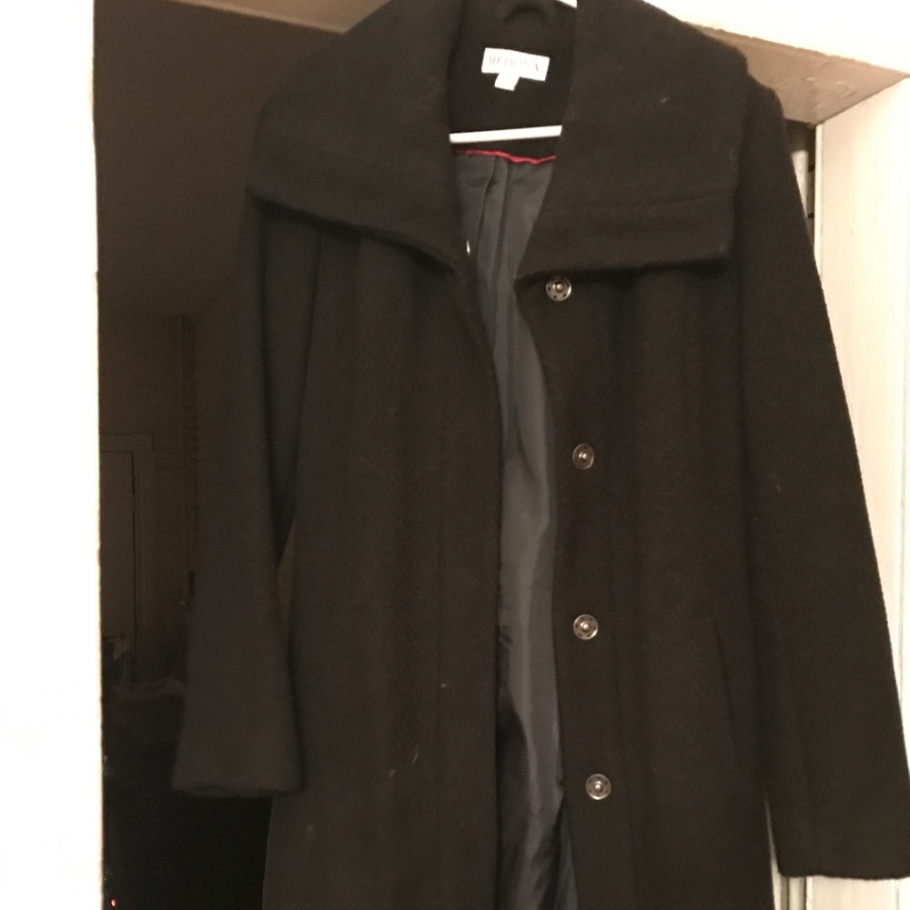 Merano Black coat with tie belt