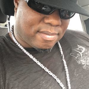 Meet your Posher, Tacuma