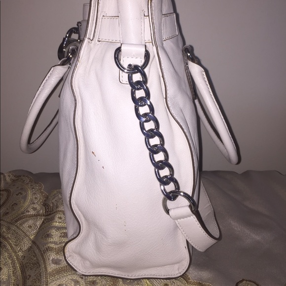 Michael Kors Large Beige Hamilton Tote - Picture 4 of 7