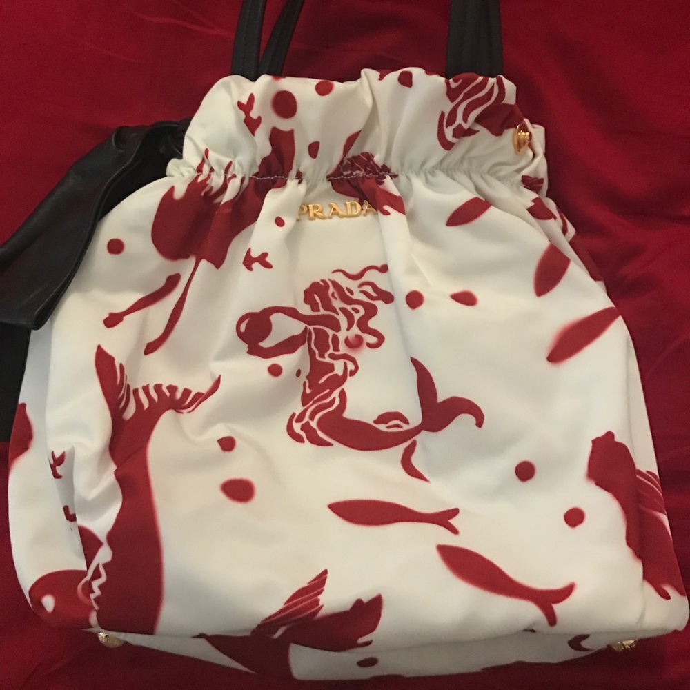 💎EXTREMELY RARE 2009 Prada Limited EDT Mermaid Bow Satchel PERFECT CONDITION 💎 - Picture 5 of 9
