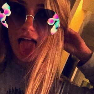 Meet your Posher, Jordyn