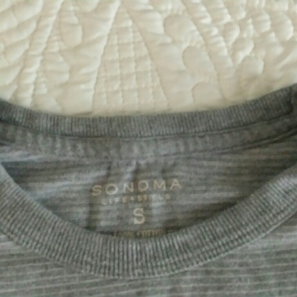 Long sleeve tshirt