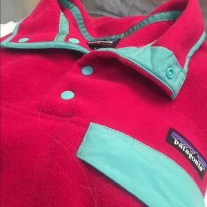 Patagonia Lightweight Snap-T Fleece Pullover!