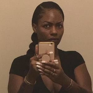 Meet your Posher, Tiffany