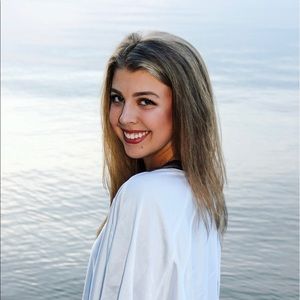 Meet your Posher, Raylyn