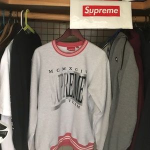 Supreme Crewneck Sweatshirt New and 100% Authentic