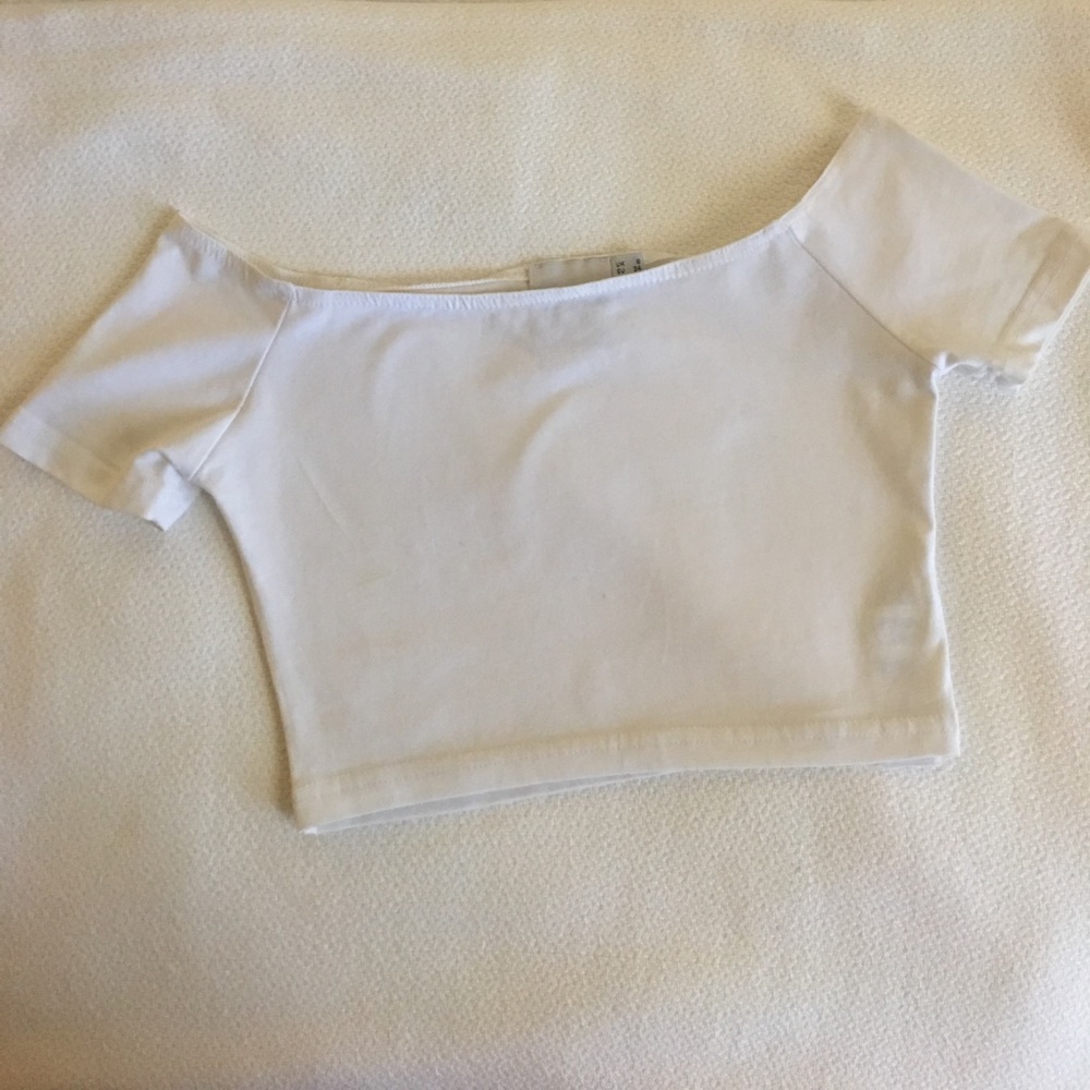 Off-Shoulder Crop Top