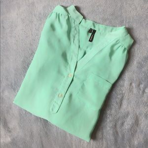 Maurice's V Neck chiffon blouse. Aqua Sz M.