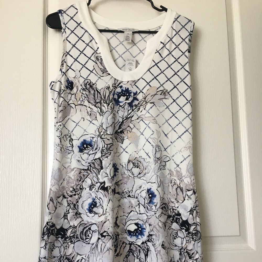White House black market dress. New with tags.