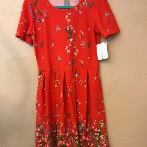 🦄NWT Lularoe Amelia Cascading Flowers Unicorn