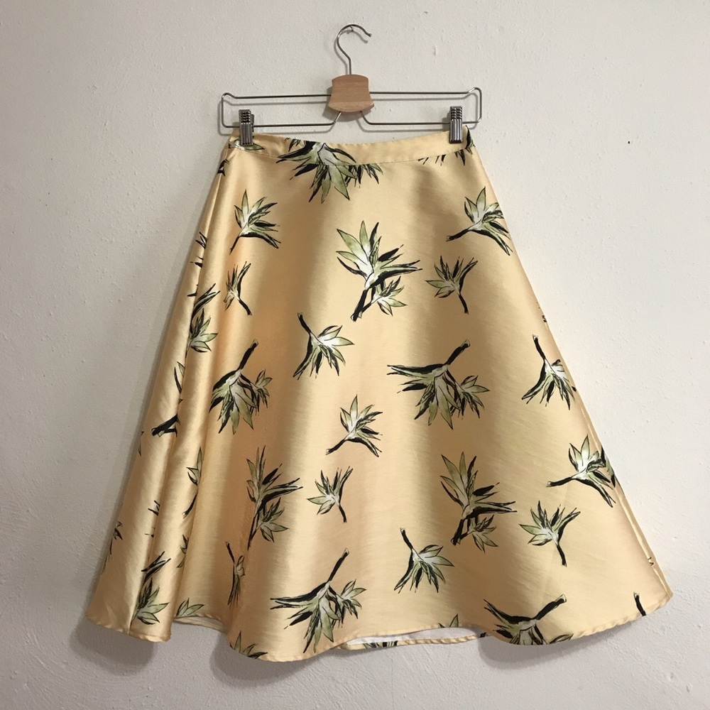 🎉SOLD🎉 High waisted midi circle skirt