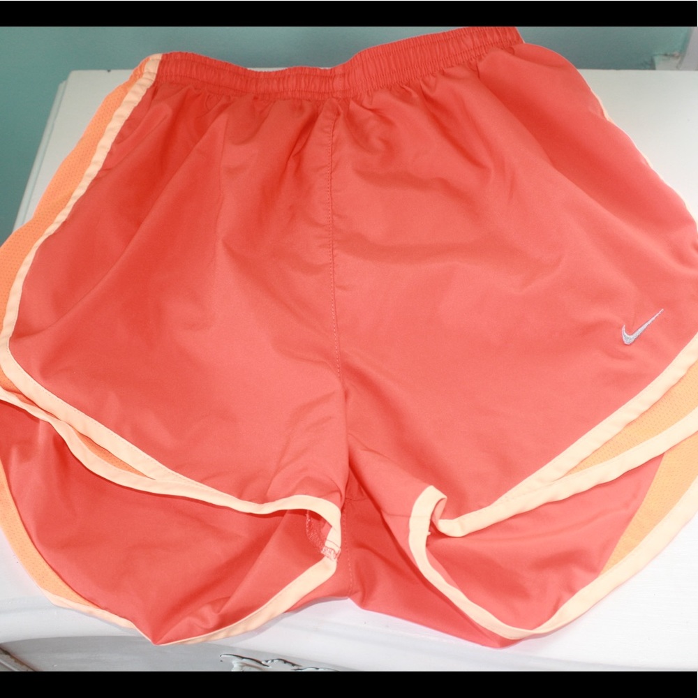 orange nike shorts size S