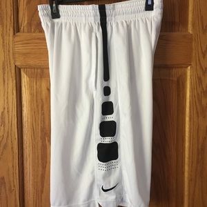 Men's Nike Dri-Fit Shorts - Size Large