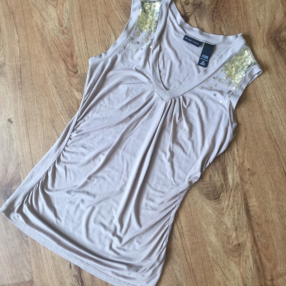 New York & Co top sz M