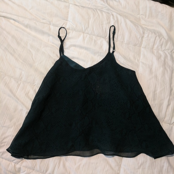 NWT Snake Pattern Top - Picture 2 of 6