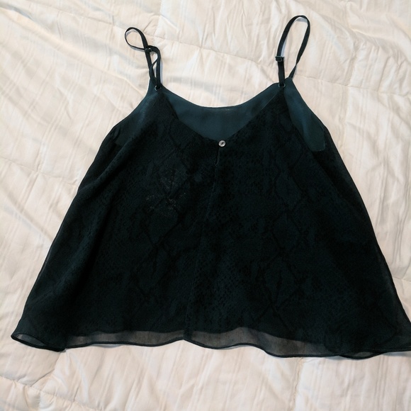 NWT Snake Pattern Top - Picture 5 of 6