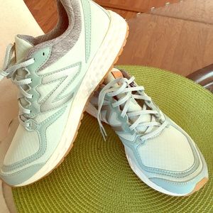 New balance fresh foams 9.5 women's