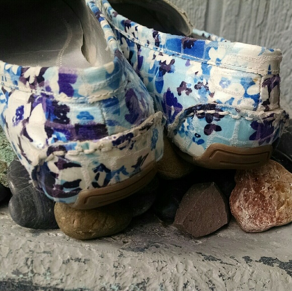 NWOT Croft & Barrow Floral Buckle Loafer Flats - Picture 4 of 5