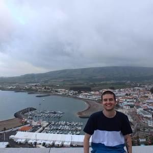 Meet your Posher, Jonathan