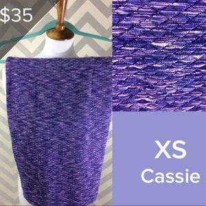 XS Lularoe Cassie