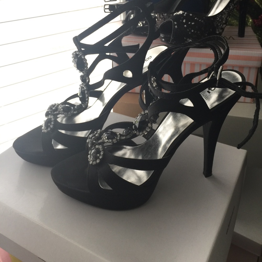 Heels from bakers