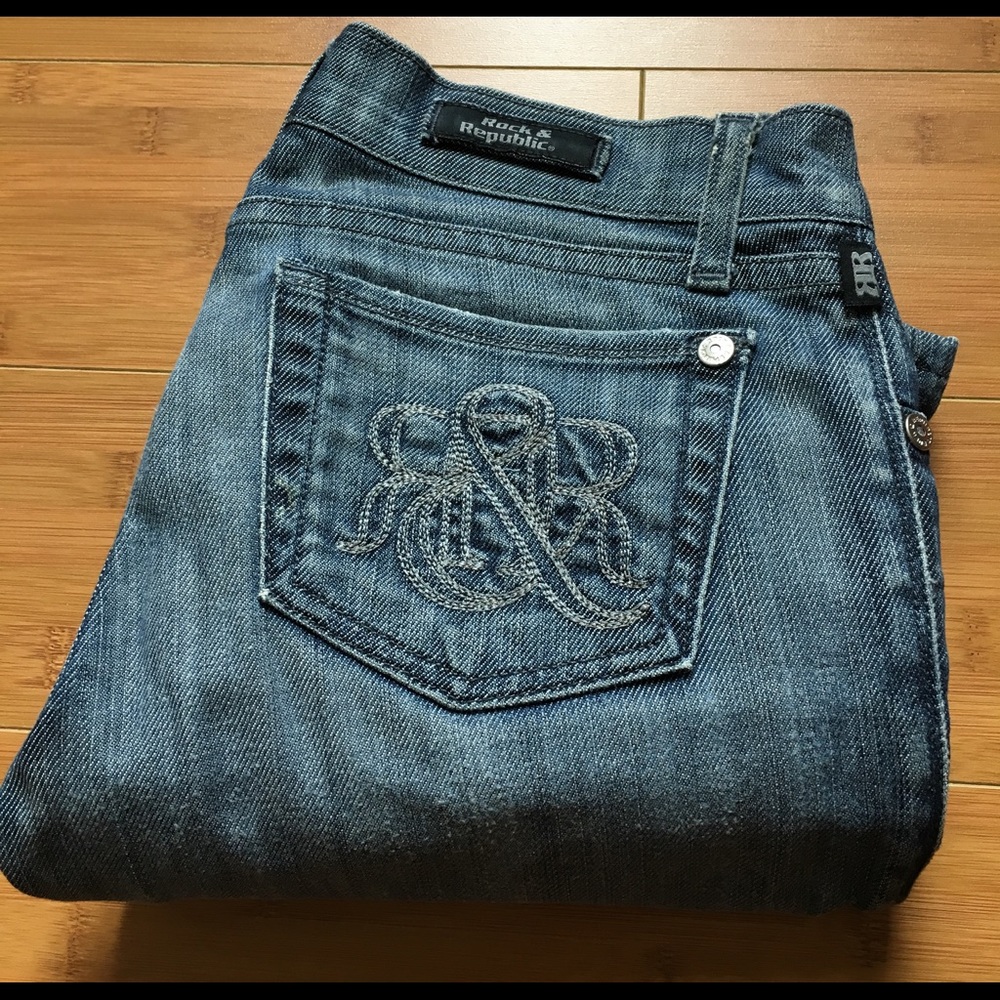 Rock & Republic light washed, size 23 jeans