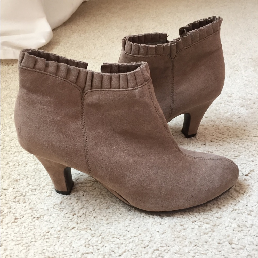 Aerosoles Suede Booties