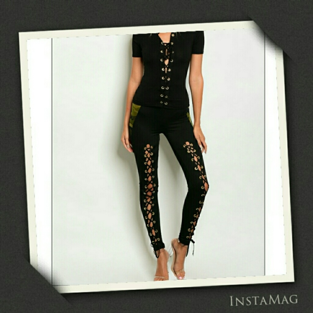 *Black Lace-up Camo Detail Leggings - Picture 4 of 8