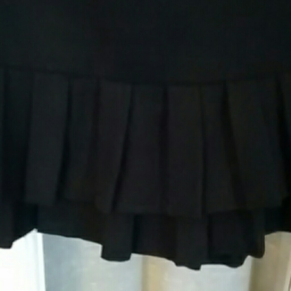 Skirt - Picture 3 of 3