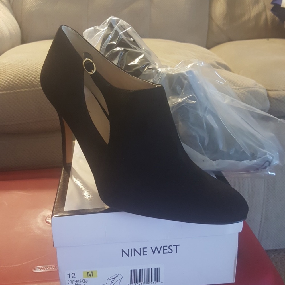 Nine West Black Boots