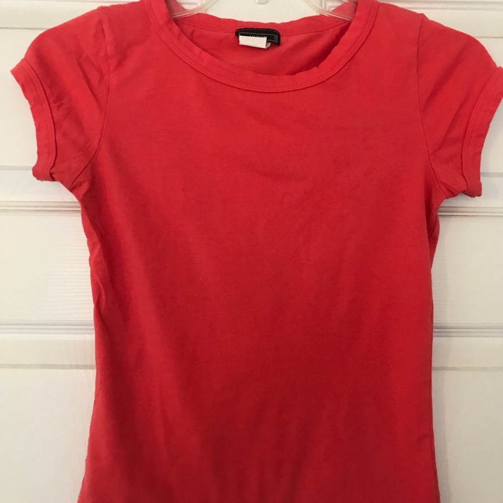 Fitted tee -vixen