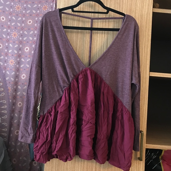 Urban Outfitters Tops - Flattering UO lookalike Blouse