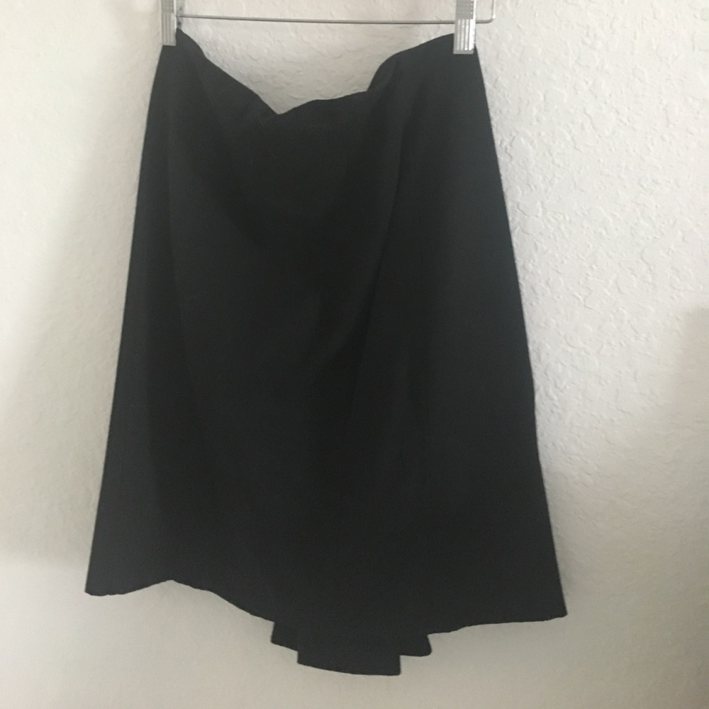 Size 8 black pencil skirt