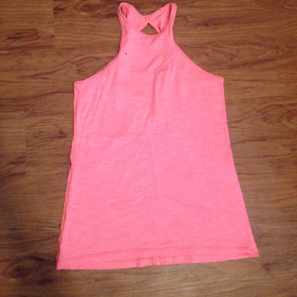 lululemon trapeze twist tank
