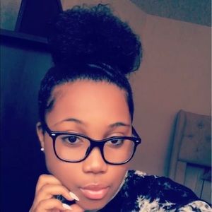 Meet your Posher, Skyler