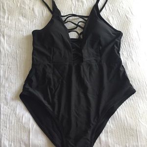 NWOT Black Criss-Cross Low Cut One-Piece Swimsuit