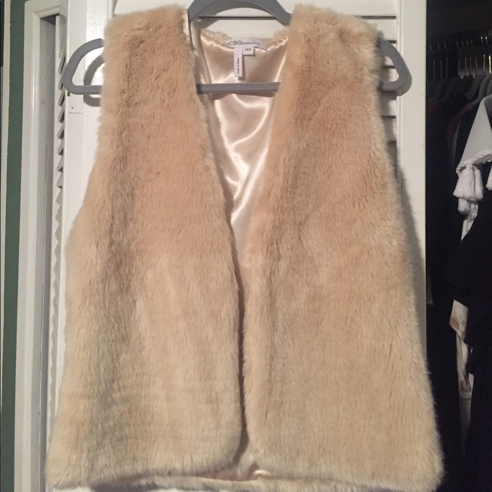 BCBG fur Vest