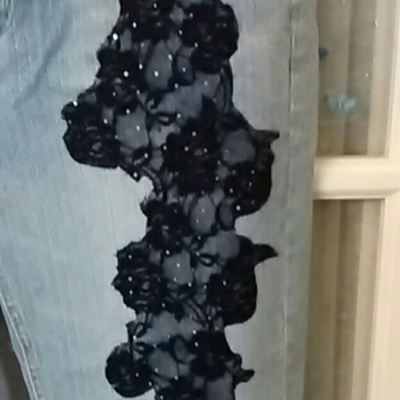 Lace and Sparkle Jeans - Picture 2 of 5