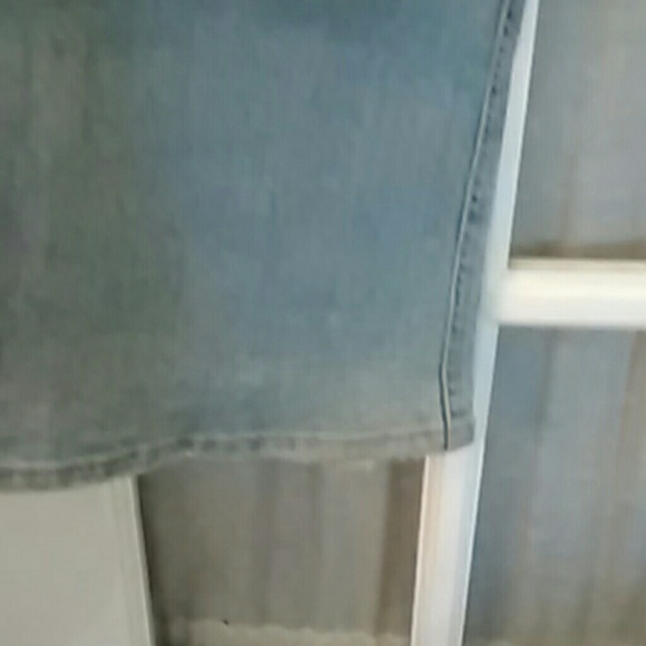 Lace and Sparkle Jeans - Picture 5 of 5