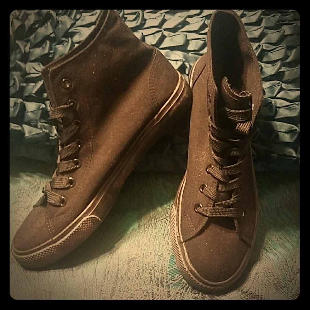 Brand New Black Joe Boxer Shoes Size 8